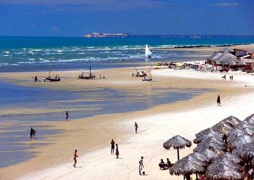 canoa quebrada beach